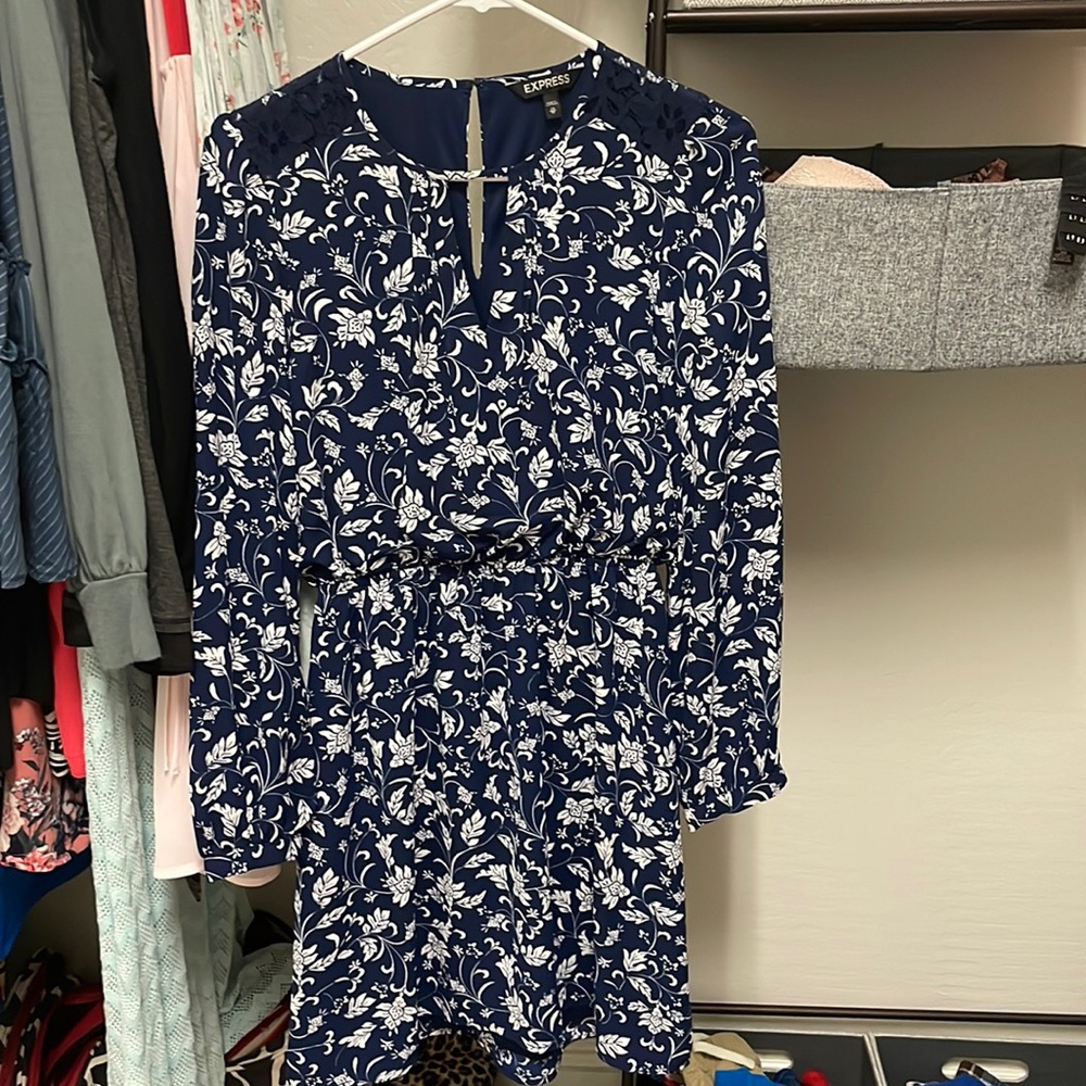 Express dress.